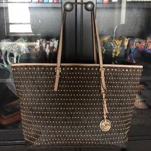 Micheal Kors jet setting gold rivets tote